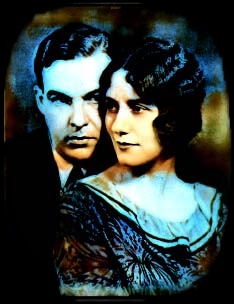 Alfred Lunt (1892-1977) and Lynn Fontanne (1887-1983) are considered the greatest husband-and-wife team in the history of the American stage.
